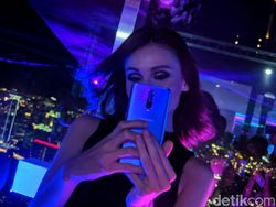 Pesona nan Menggoda si Cantik Oppo R17 Pro