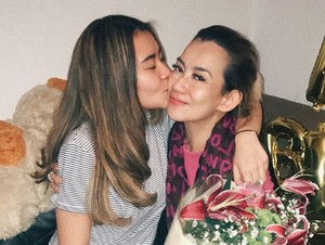 Reza Artamevia ke Aaliyah: Entertainer Bukan Superstar, Harus Melayani