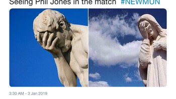 Apa kamu fans MU seperti ini juga melihat penampilan Phil Jones lawan Newcastle? (Foto: Internet/Twitter)