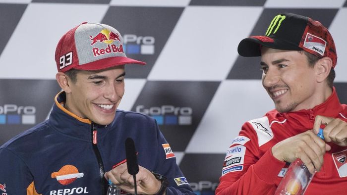 Marc Marquez dan Jorge Lorenzo bakal saling mengalahkan. (Foto: Mirco Lazzari gp/Getty Images) Marc Marquez dan Jorge Lorenzo bakal saling mengalahkan. (Foto: Mirco Lazzari gp/Getty Images)
