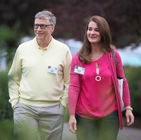 Miliarder pendiri Microsoft itu pertama kali bertemu dengan Melinda di tempat kerja. Saat itu Melinda bergabung dengan perusahaan Microsoft milik Bill Gates dan menjabat sebagai manajer produk. Foto: Scott Olson/Getty Images