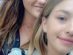 Cantik dan Kaya, Putri Steve Jobs Suka Pajang Foto Ala Kadarnya