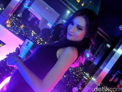 Pesona nan Menggoda si Cantik Oppo R17 Pro