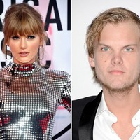 Meskipun beda jenis kelamin, jika diperhatikan Taylor Swift dan mendiang musisi Avicii punya kemiripan pada mata dan rahangnya. Foto: Getty Images