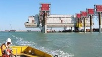 Kashagan mempunyai permasalahan logistik karena lokasi proyek yang berada di daerah terpencil, tepatnya di laut Kaspia. Infrastruktur ini dibangun dengan biaya sebesar US$ 116 miliar atau setara Rp 1.682 triliun. Istimewa/Dok.CNN.