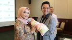 Wajah Bahagia Sheza Idris Sambut Anak Pertama