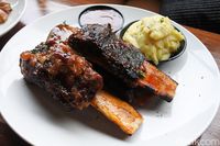 OMG Steak House: Empuk Juicy Grilled Beef Ribs dan Sirloin Steak Ada di Sini