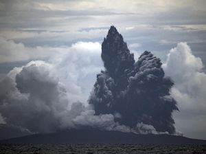 Anak Krakatau-Tambora, Ini Daftar Gunung yang Berpotensi Timbulkan Tsunami