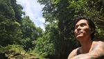 Foto: Marshall Sastra Bertahan Hidup di Hutan Pangandaran