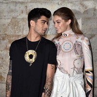 Kabar kurang mengenakkan datang di awal 2019 ini bagi Gigi Hadid dan Zayn Malik. Keduanya disebut telah putus untuk kedua kalinya. Sumber mengatakan kalau hubungan mereka telah benar-benar berakhir. Foto: Getty Images
