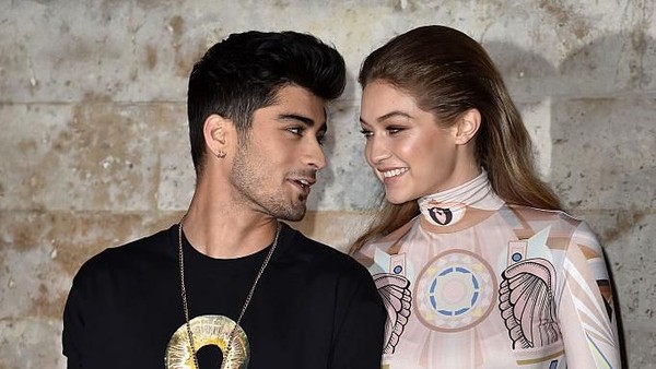 Dikabarkan Putus, Lihat Lagi Kemesraan Gigi Hadid-Zayn Malik Saat Pacaran