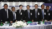 RUPSLB juga menambah nomenklatur Wakil Direktur Utama, mengangkat Sunarso sebagai Wakil Direktur Utama perseroan BRI. Direktur BRI Handayani juga menjelaskan hasil RUPSLB yang menyetujui perubahan pengurus seperti mengukuhkan pemberhentian Jeffry J. W sebagai Komisaris perseroan. Foto: dok. BRI