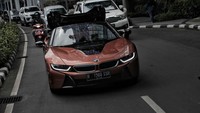 BMW i8 sendiri telah mengaspal di Indonesia melalui BMW Group Indonesia. Sport car hybrid ini hadir dengan teknologi BMW eDrive terbaru yang berikan pengalaman berkesan dalam penggunaan kendaraan listrik. Foto: Pradita Utama