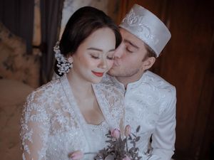 Tokcer! Selamat Aura Kasih Hamil Anak Pertama