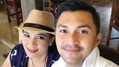 20 Tahun Romansa Pernikahan Dian Nitami dan Anjasmara