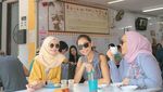 Serunya Dhatu Rembulan, Istri Tria Changcuters Kalau Sedang Makan