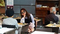 Im Jin-ah alias Nana menduduki posisi ke 6 dalam daftar 100 orang tercantik  versi TC Candler. Nana memang punya wajah yang menawan. Foto: Instagram jin_a_nana