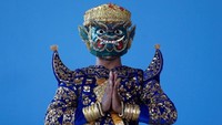 Selain Indonesia, Kamboja dan Thailand juga memiliki kesenian tari topeng khas masing-masing negara. Reuters/Samrang Pring.