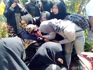 Isak Tangis Keluarga Lepas Torro Margens