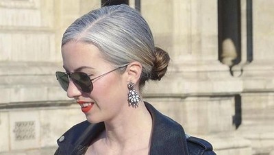 Cantiknya 12 Wanita Muda yang Bangga Pamer Rambut Beruban