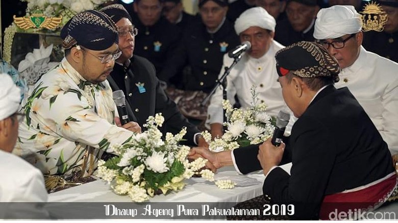 Berbahasa Kedhaton, Calon Putra Mahkota Pakualaman Ikrar Akad Nikah Berbahasa Kedhaton, Calon Putra Mahkota Pakualaman Ikrar Akad Nikah