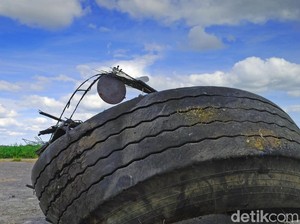 Mobil Pecah Ban tapi Ngebut di Depok Ternyata Pengemudinya Mabuk