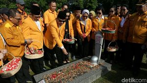 Ormas MKGR Gelar Ziarah ke TMP Kalibata