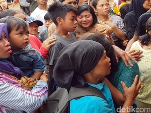 Cerita Dani Nyaris Terkubur Longsor Kampung Adat Sukabumi