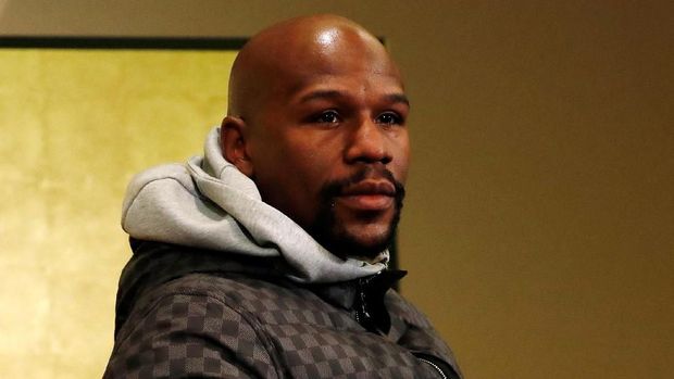 Floyd Mayweather Jr. masih aktif naik ring meski sudah menyatakan pensiun dari dunia tinju.