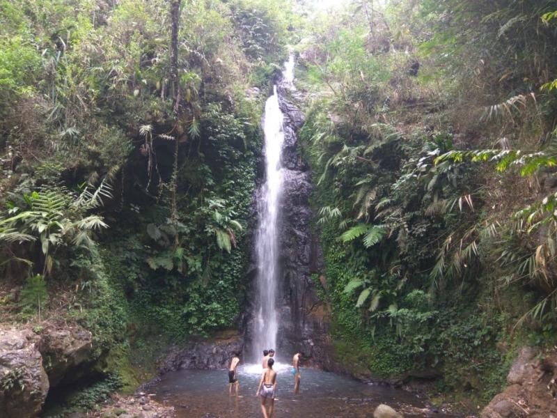 Air terjun Curug Mandala di Subang