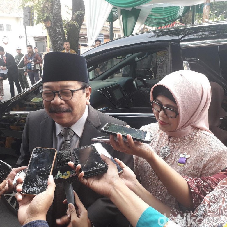 Hadiri Resepsi, Pakdhe Karwo Apresiasi Dhaup Ageng Pakualaman Hadiri Resepsi, Pakdhe Karwo Apresiasi Dhaup Ageng Pakualaman