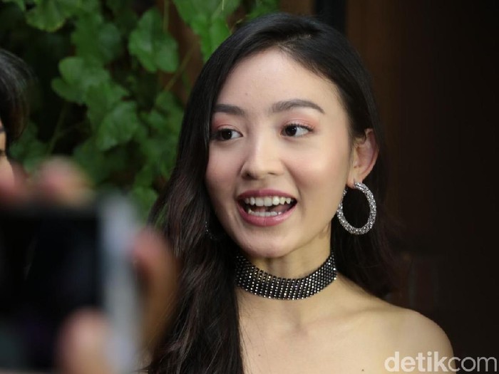 Natasha Wilona rayakan ulang tahun yang ke-20 Natasha Wilona rayakan ulang tahun yang ke-20 di SCBC, kawasan Sudirman, Jakarta.