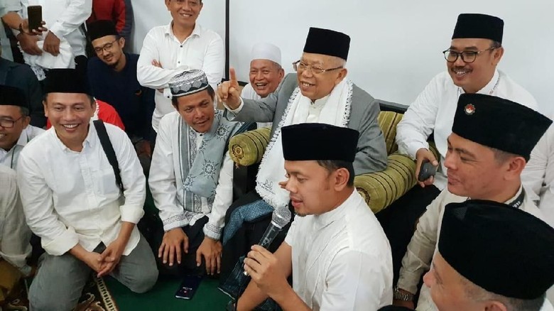 Bawaslu Tidak Temukan Pelanggaran Pose Satu Jari Walkot Bogor Bawaslu Tidak Temukan Pelanggaran Pose Satu Jari Walkot Bogor