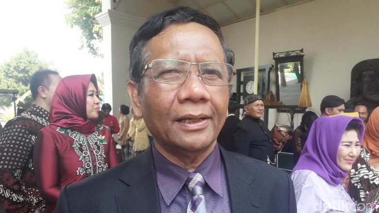 Mahfud Md Yakin MK Tak akan Bimbang Putus Kasus Dualisme DPD Mahfud Md Yakin MK Tak akan Bimbang Putus Kasus Dualisme DPD