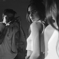 She looks just like Victoria, atau For a minute I really did think it was victoria wahh, komentar beberapa netizen yang melihat kemiripan Hana dan ibu Brooklyn. Foto: Dok. Instagram @hanacross