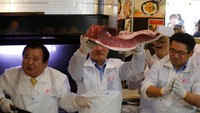 Harga ikan tuna itu pun memecahkan rekor dua kali lipat dari harga tuna pada 2013.