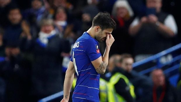 Cesc Fabregas menangis sebelum keluar lapangan.