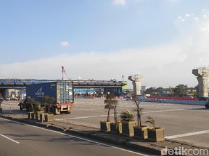 Puncak Arus Balik, Lalin di GT Cikarang Utama Masih Lancar