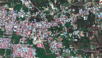 Di daerah kota Palu, Sulawesi Tengah yang belum terdampak gempa dan tsunami. Foto: Digital Globe