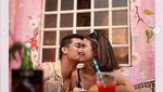 Tiup Kue Ultah dan Makan Bareng, Momen Vanessa Angel dan Kekasih