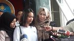 Berwajah Sedih, Vanessa Angel Keluar dari Polda Jatim