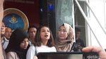Berwajah Sedih, Vanessa Angel Keluar dari Polda Jatim