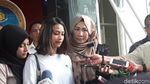 Berwajah Sedih, Vanessa Angel Keluar dari Polda Jatim
