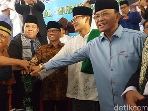 Sandiaga Nilai Wisata Religi Perlu Ditingkatkan