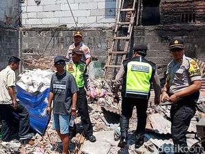 Kebakaran Permukiman di Petamburan, 1 Orang Tewas