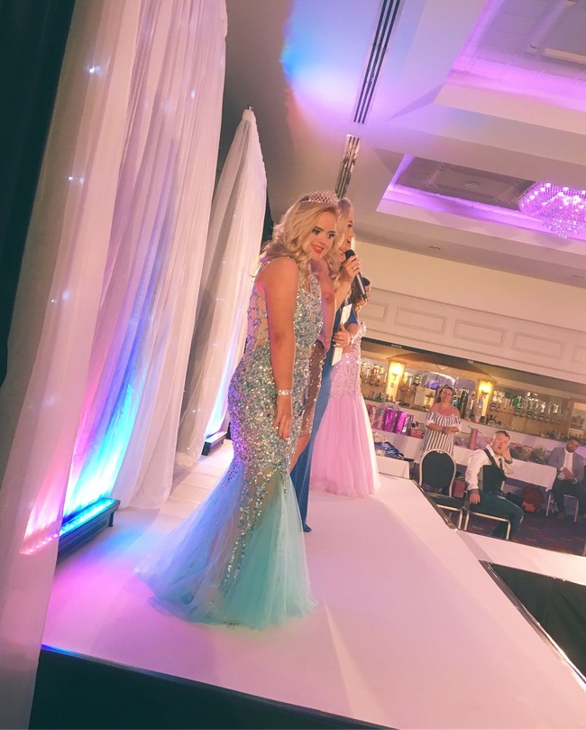 Perjalanan Kate menjadi model internasional terekam dalam program BBC bertajuk True North: Role Model. Padahal sebelumnya Kate sering ditolak karena mengidap Down Syndrome. Foto: Dok. Instagram @kategrantmodel