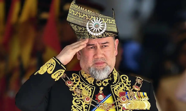 Raja Malaysia yang Dikabarkan Nikahi Ratu Kecantikan Rusia Turun Takhta Raja Malaysia yang Dikabarkan Nikahi Ratu Kecantikan Rusia Turun Takhta