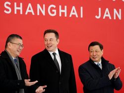Elon Musk Bangun Pabrik Tesla Rp 28 Triliun di China