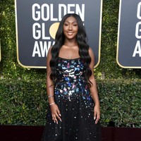 Isan Elba, putri dari aktor Idris Elba, memesona dengan gaun hitam. Ia terpilih sebagai duta Golden Globes 2019. (Foto: Getty Images)