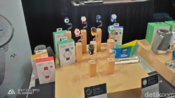 Jam pintar yang bisa menampilkan EKG jantung. Foto: detikINET/Adi Fida Rahman